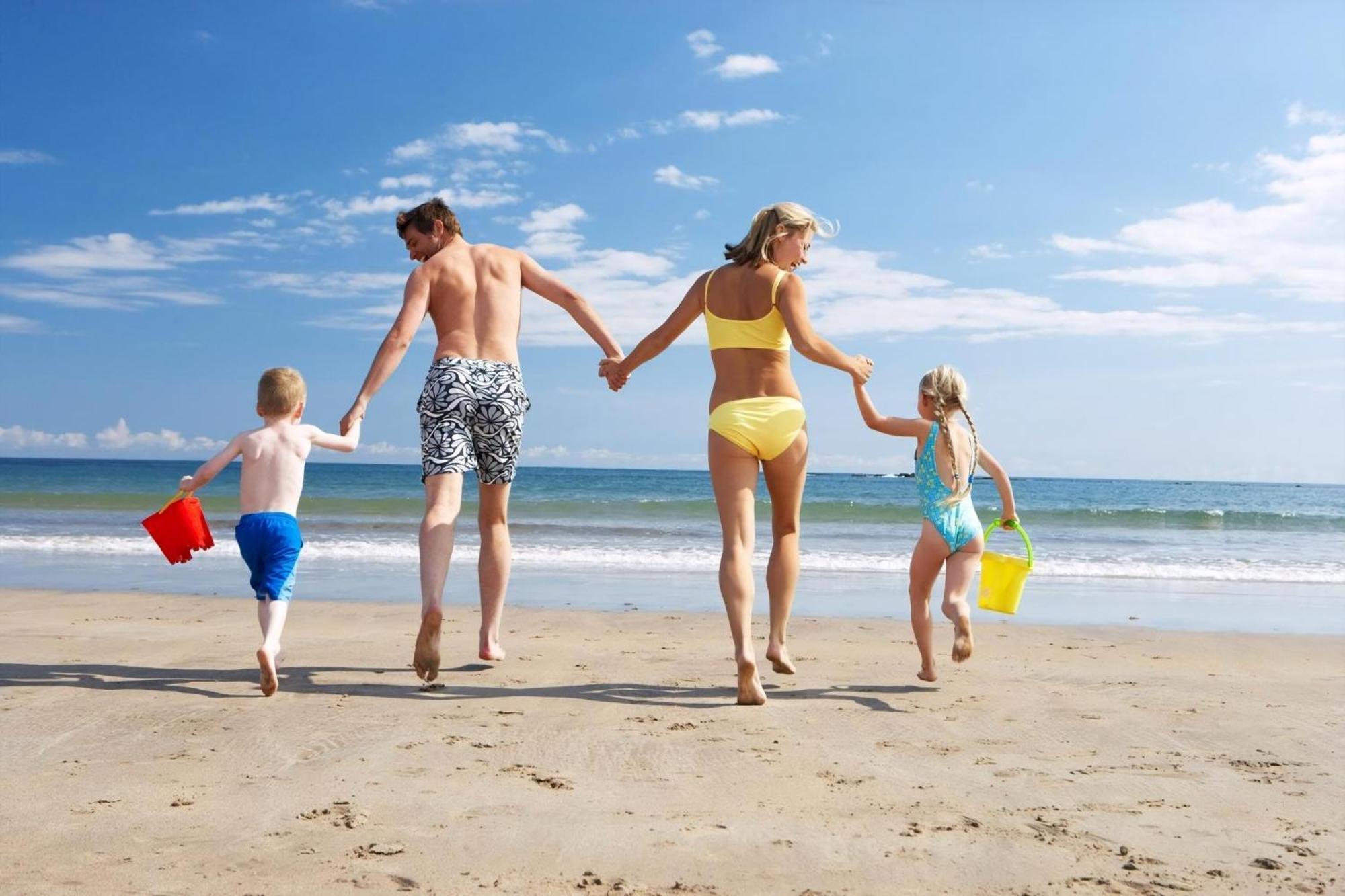 Superb Caravan At Seawick Holiday Park, Sleeps 8 Ref 27202Sw Clacton-on-Sea Zewnętrze zdjęcie